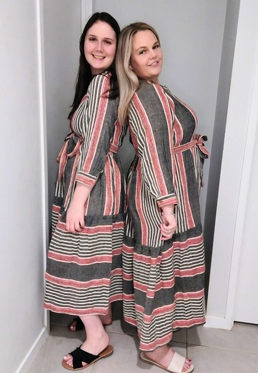 Willow Midi Dress in Jacquard