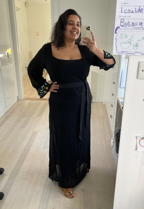 Lovers Dress in Night - Midi Length
